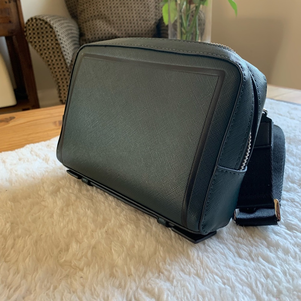 Zara Crossbody Bag - Picture 2 of 3